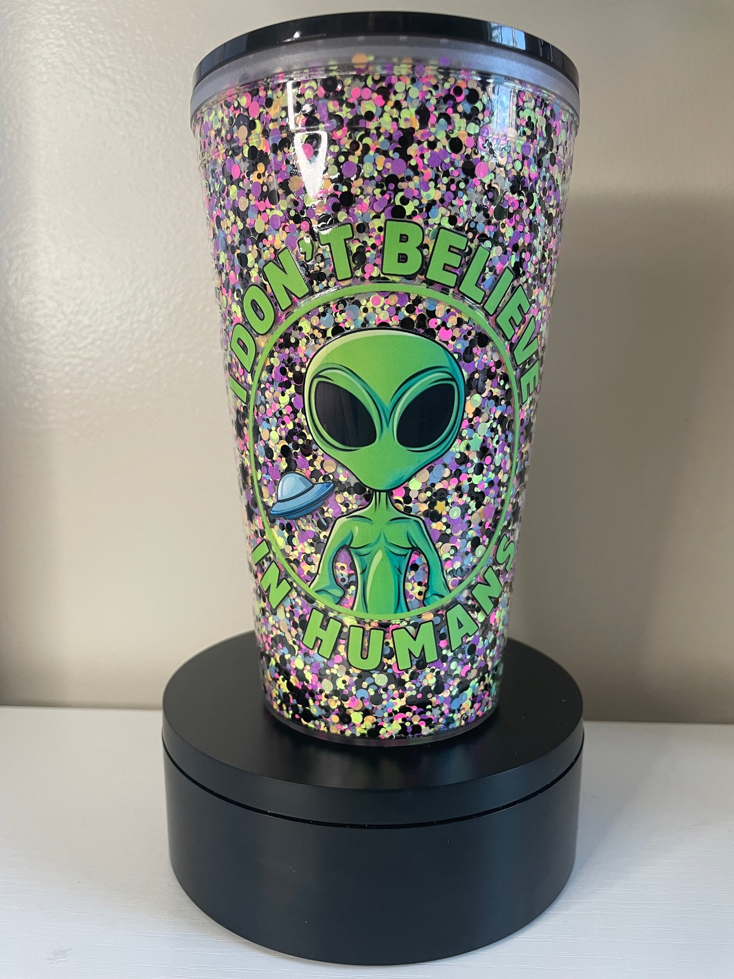 I don't believe in humans 16 oz Glitterglobe Tumbler